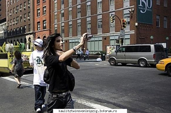 Funny pics - poate ar trebui sa incerc altceva... :( :( Tom - Kaulitz twins von Leipzig